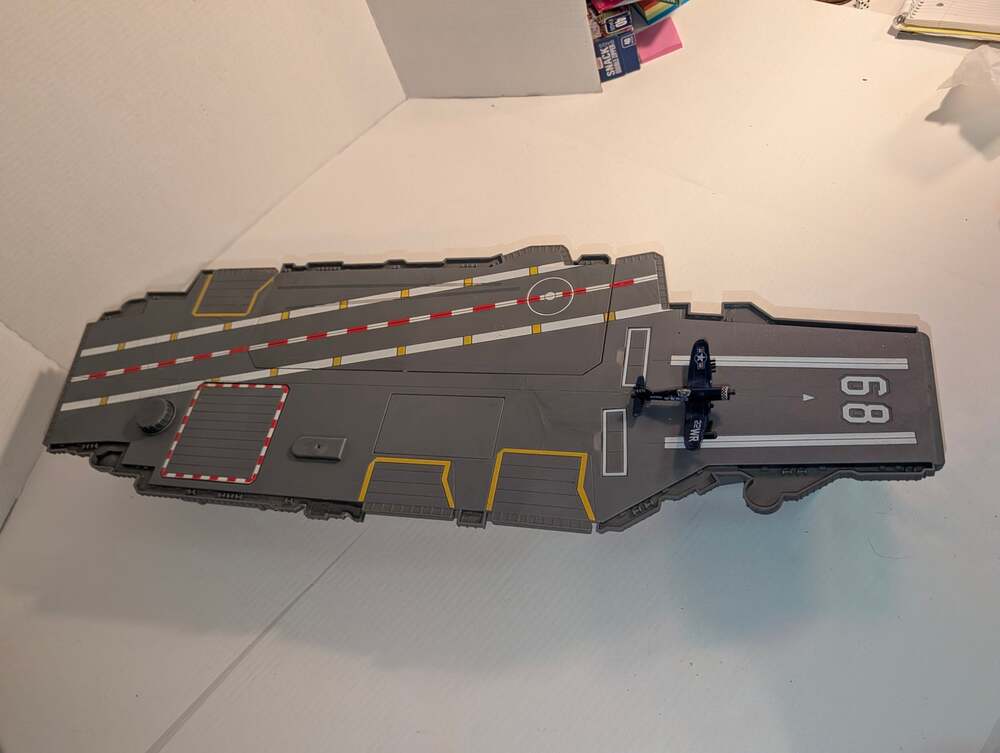 Redbox Ocean Commando Aircraft Carrier Large Battleship Navy War 1998